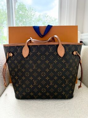 Authentic Louis Vuitton Neverfull MM Monogram Tote